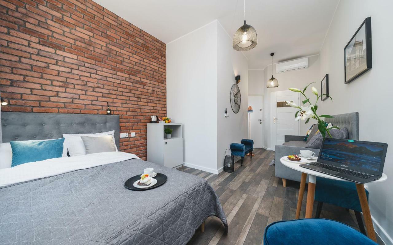 Liv Old Town Апартаменти Краків